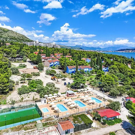 Medena-4 By Interhome *