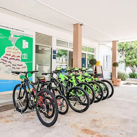 Medena-4 By Interhome Lejlighed